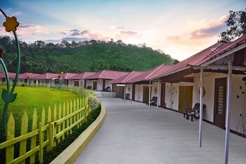 praveg tent city narmada statue of unity