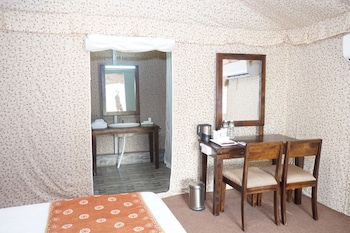 praveg tent city narmada statue of unity