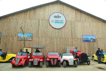 praveg tent city narmada statue of unity