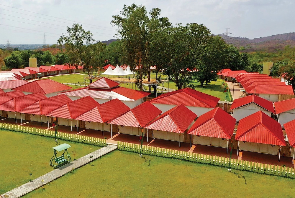 praveg tent city narmada statue of unity