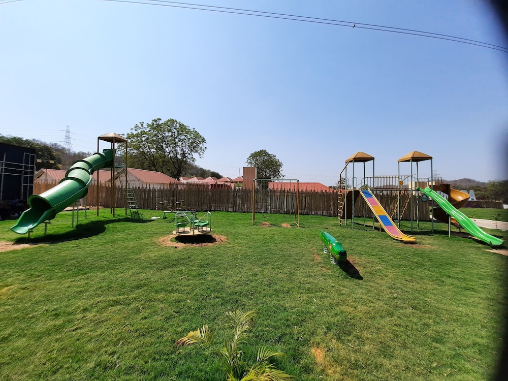 praveg tent city narmada statue of unity