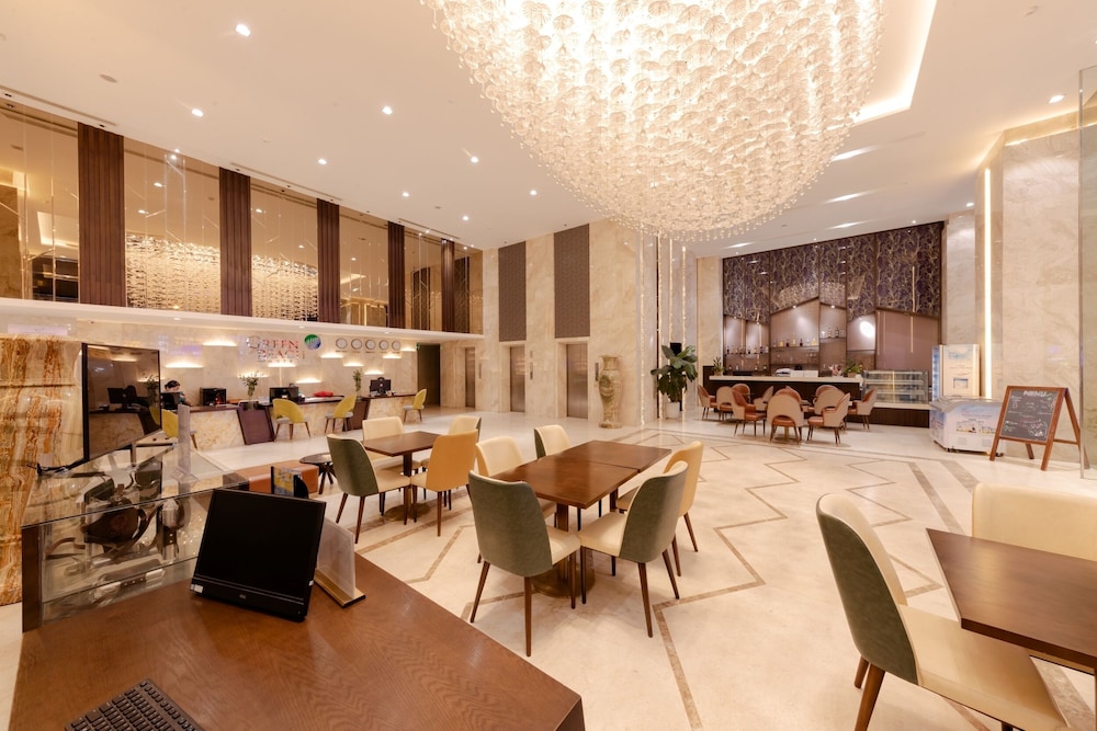 green beach hotel nha trang