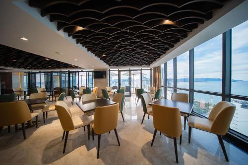 green beach hotel nha trang