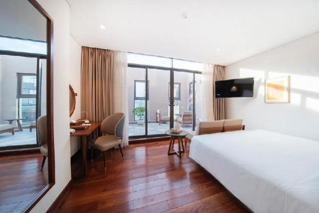 green beach hotel nha trang