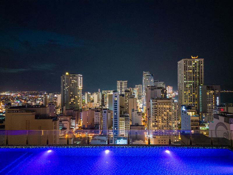 Green Beach Hotel Nha Trang,1/32 Tran Quang Khai Loc Tho Nha Trang Khanh Hoa,5 star