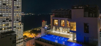 green beach hotel nha trang