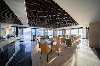 green beach hotel nha trang