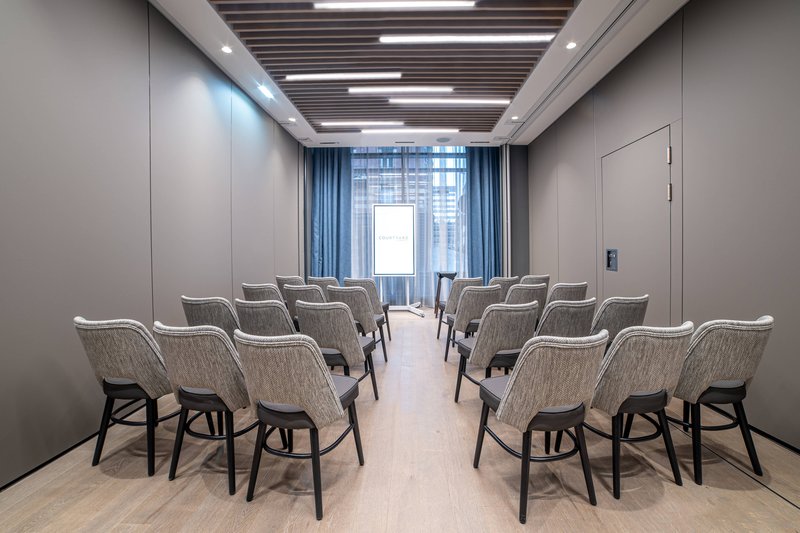 courtyard by marriott paris porte de versailles