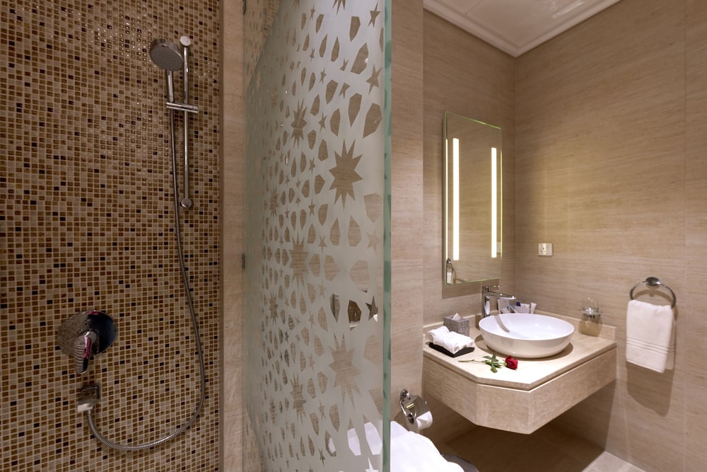 taj jeddah hotel apartment