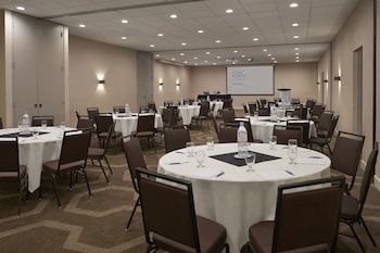 element toronto airport