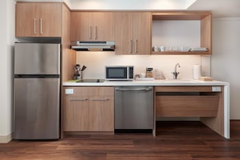 element toronto airport