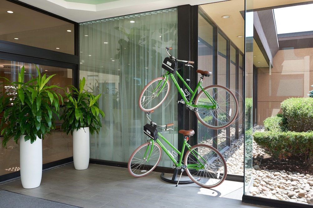 element toronto airport