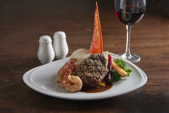 element toronto airport