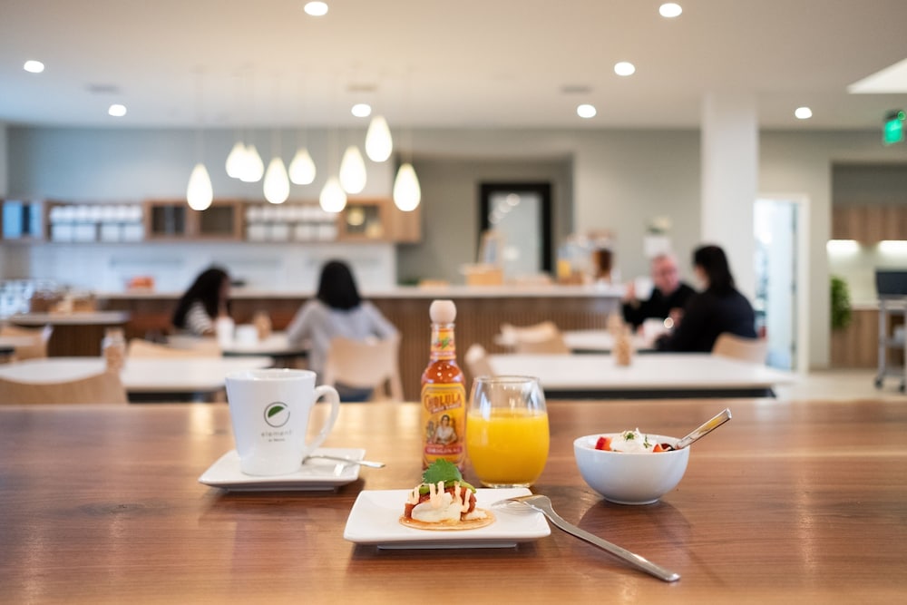 element toronto airport