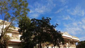 Vishal Villa,Jhalana Doongri>>Jaipur,3 star