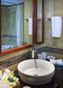 conifer boutique hotel