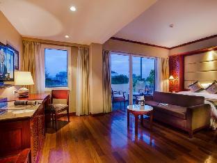 conifer boutique hotel