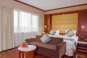 conifer boutique hotel