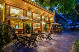 conifer boutique hotel