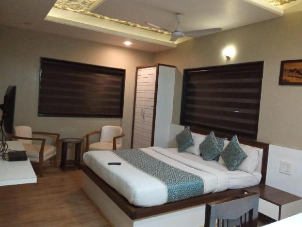 hotel prabhu residency