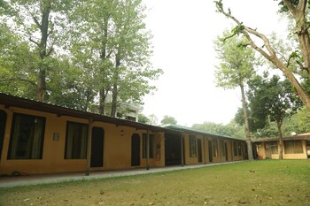 ganga yog retreat by yog gurukul