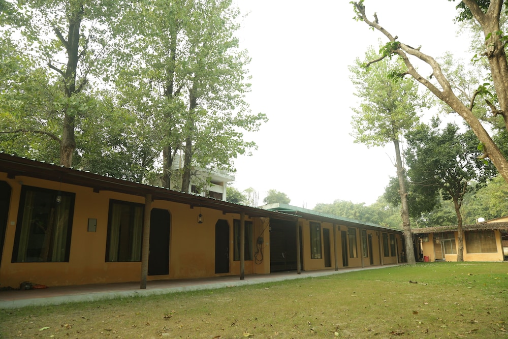ganga yog retreat by yog gurukul