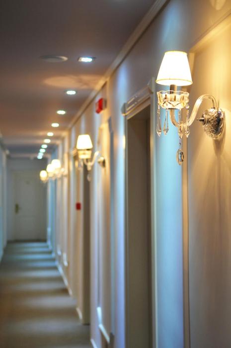 golden city hotel tirana