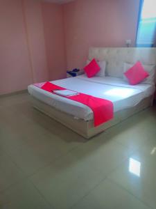 hotel the caves near igi airport by rmaap group