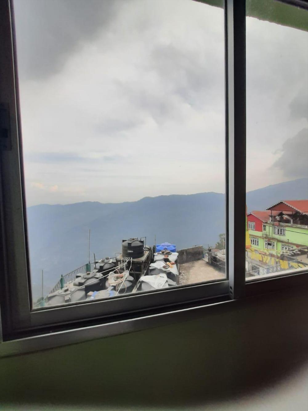 darjeeling iqra explore hills