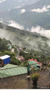 darjeeling iqra explore hills