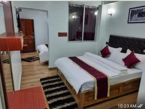 darjeeling iqra explore hills