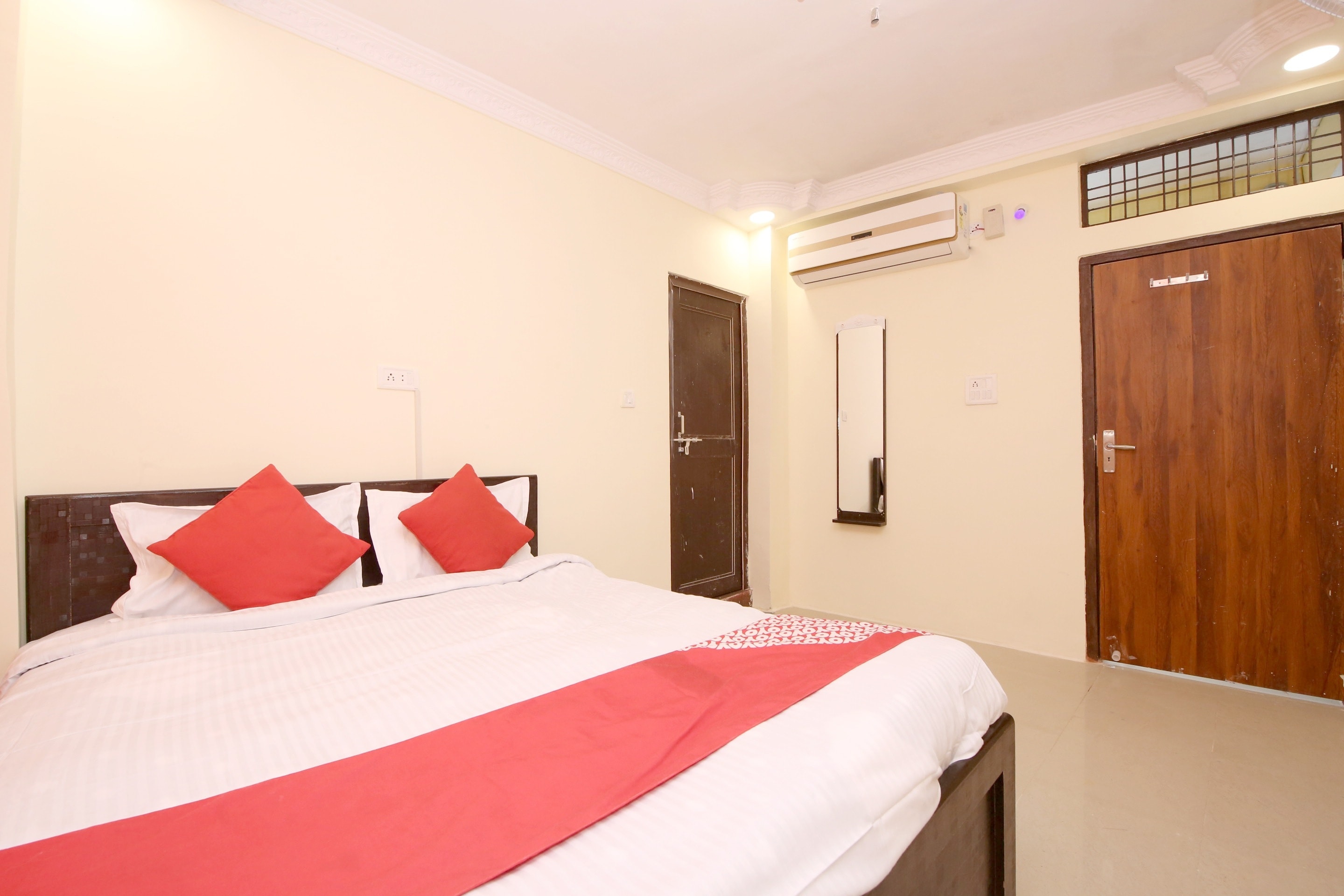oyo 46319 hotel vn residency