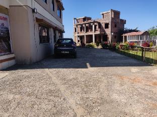 the shelars royal inn