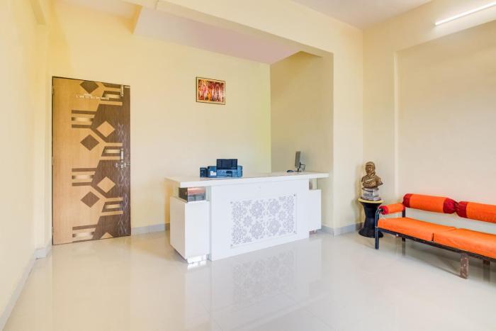 the shelars royal inn