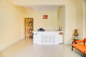 the shelars royal inn