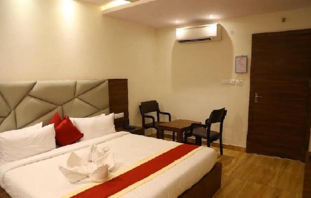 hotel m grand