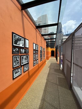 st signature tanjong pagar