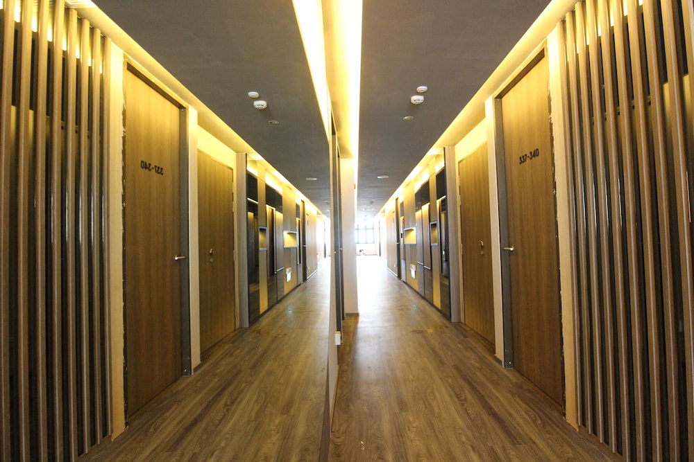 st signature tanjong pagar