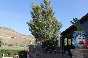 Casale Margherita,Cammarata>>Agrigento,3 star
