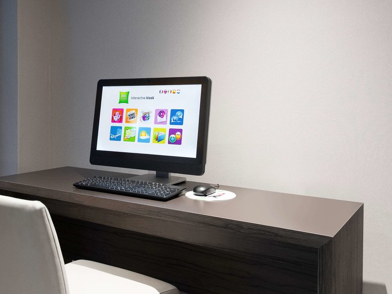 ibis styles brussels centre stephanie