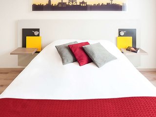 ibis styles brussels centre stephanie