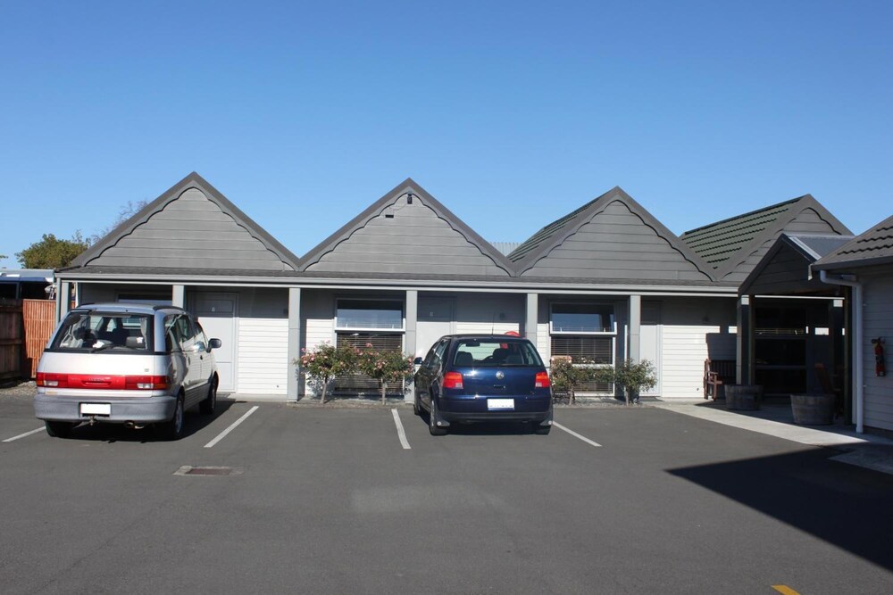 big five motel