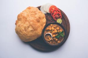 swayamsiddha continental by oyo rooms