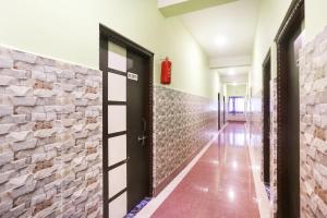 swayamsiddha continental by oyo rooms