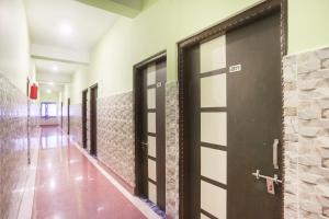 swayamsiddha continental by oyo rooms
