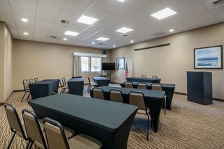 mainstay suites coeur dalene