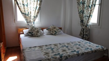 eski datca pansiyon cafe