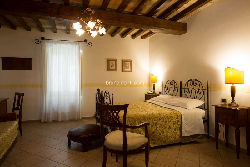 hotel palazzo brunamonti