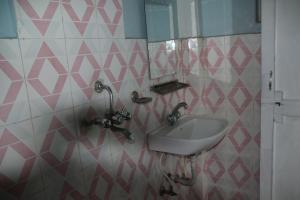 tranquil water guest house pokhara