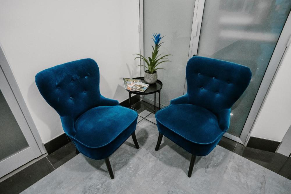 hotel blue